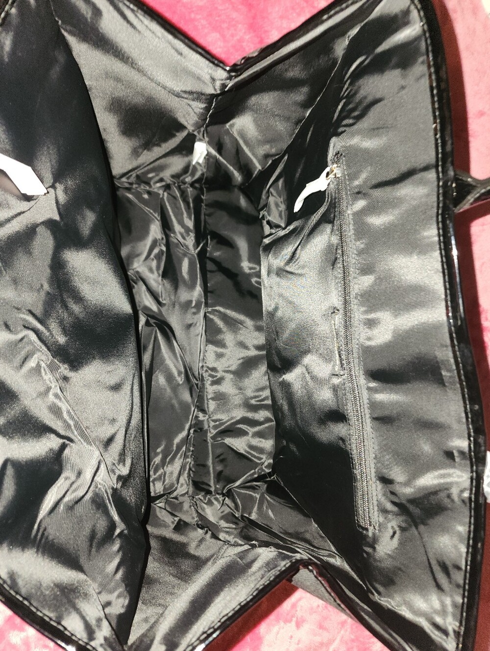 ✨️NWT Stunning VICTORIA SECRET TOTE BAG/ Beautiful Sprakling Gold/ Black ✨️ - Picture 8 of 16